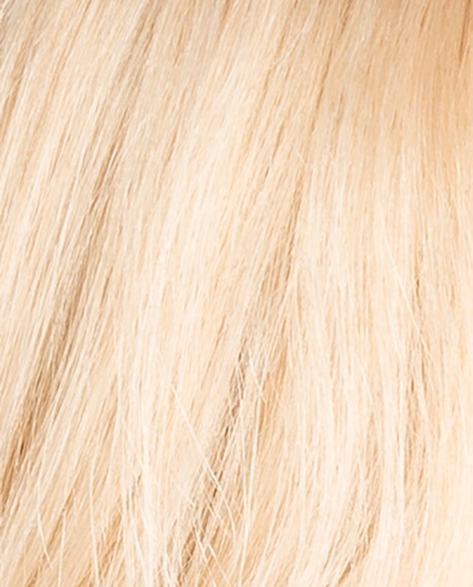 pastelblonde rooted