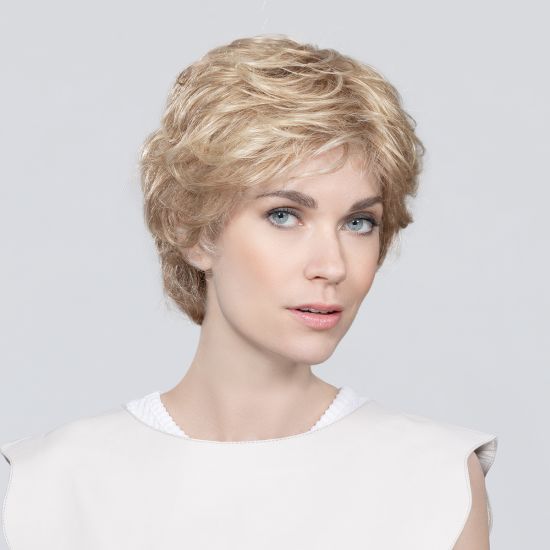 Alexis Deluxe sandyblonde rooted