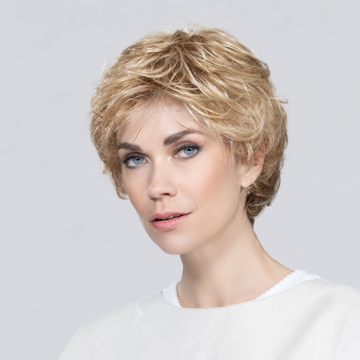 Alexis Deluxe sandyblonde rooted
