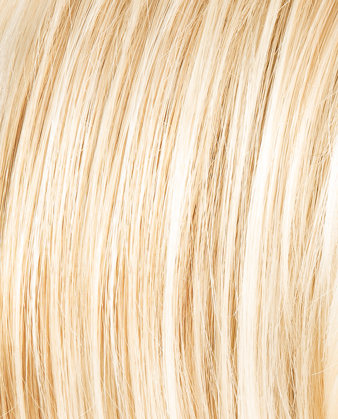 pastelblonde rooted